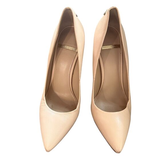 MARCIANO Leather‎ Pointed Toe Pumps Cream Sz 7 - Picture 3 of 5